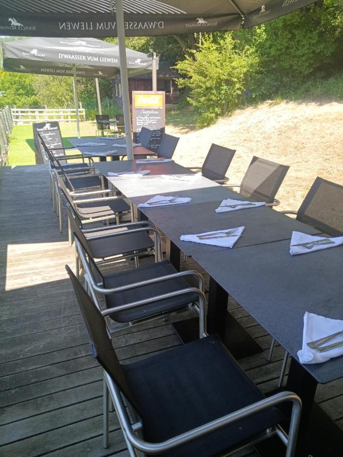 Hotel Restaurant L'Escale Du Bon Accueil Rambrouch Exteriör bild